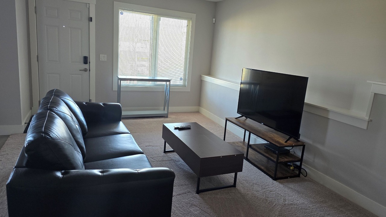Photo of Livingroom in Sage Hill