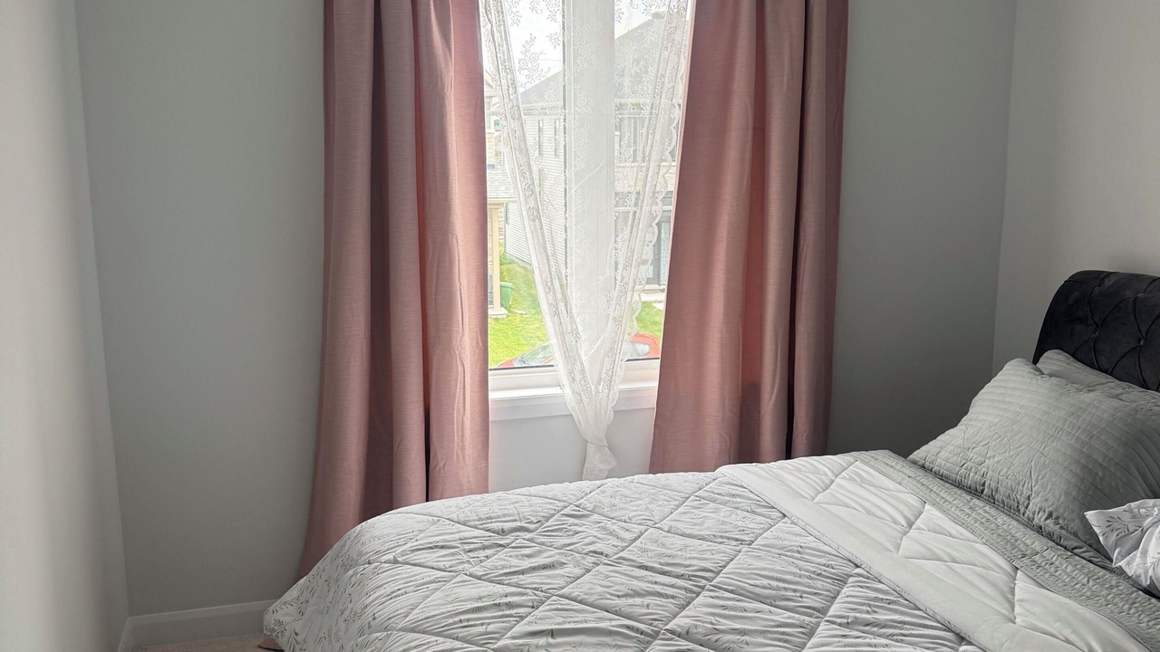 Photo of Bedroom in Ottawa Division