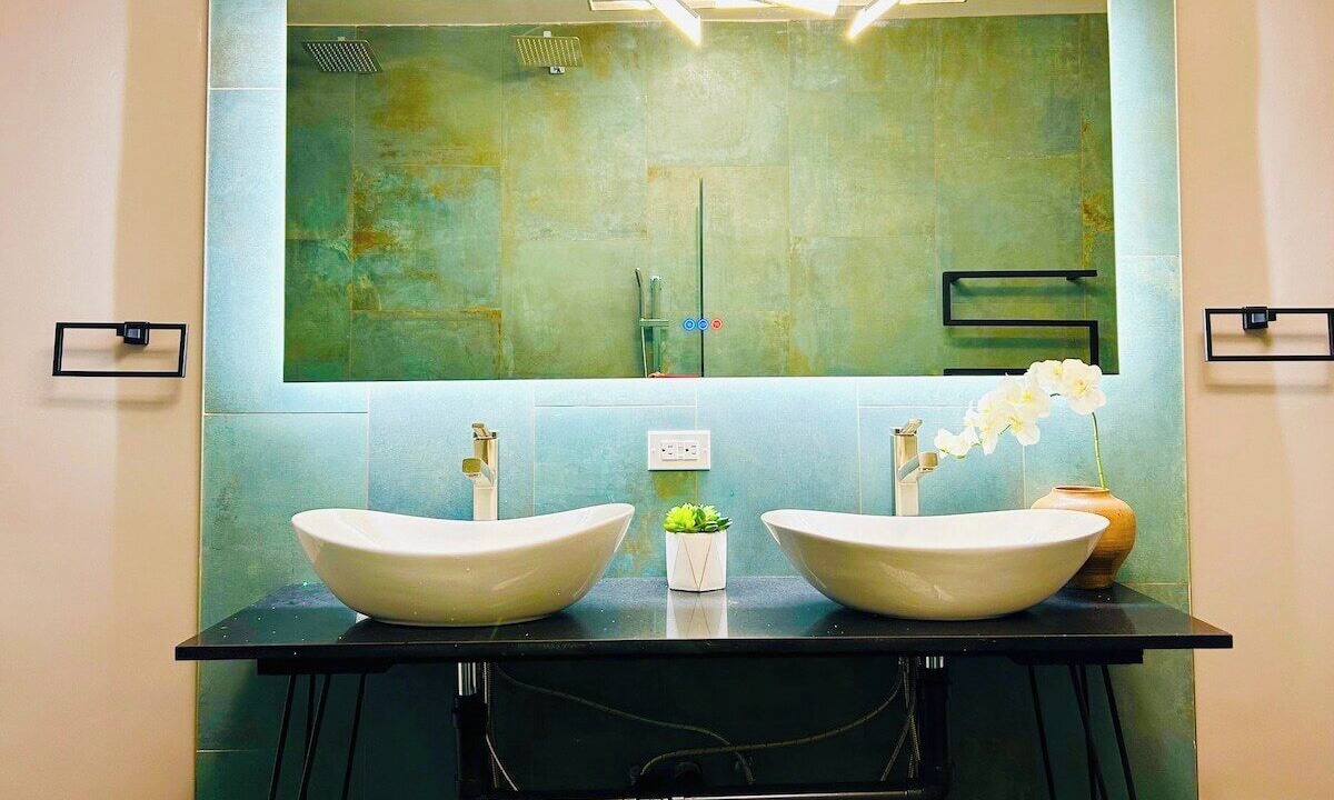 Photo of Bathroom in Campbellford