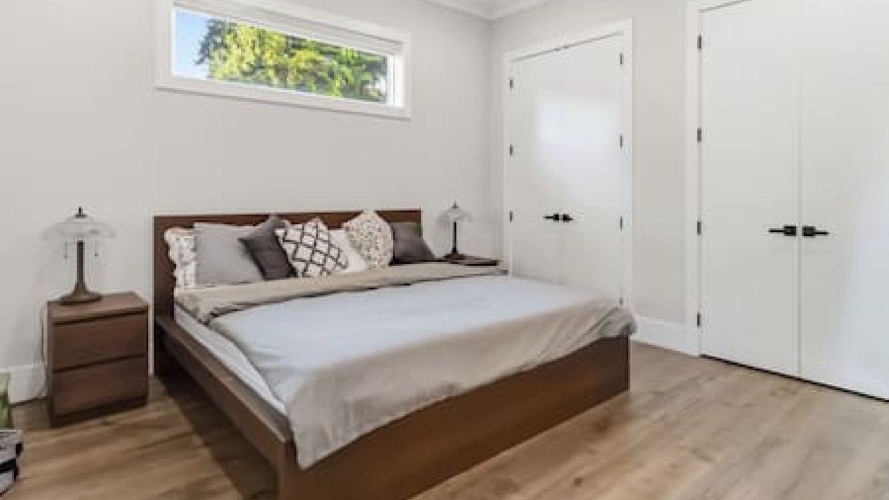 Photo of Bedroom in Delta