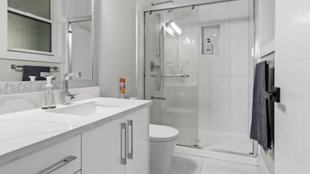 Photo of Bathroom in Delta