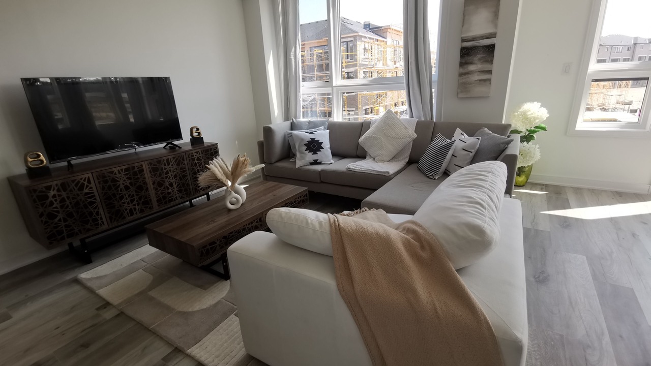Photo of Livingroom in Barrie