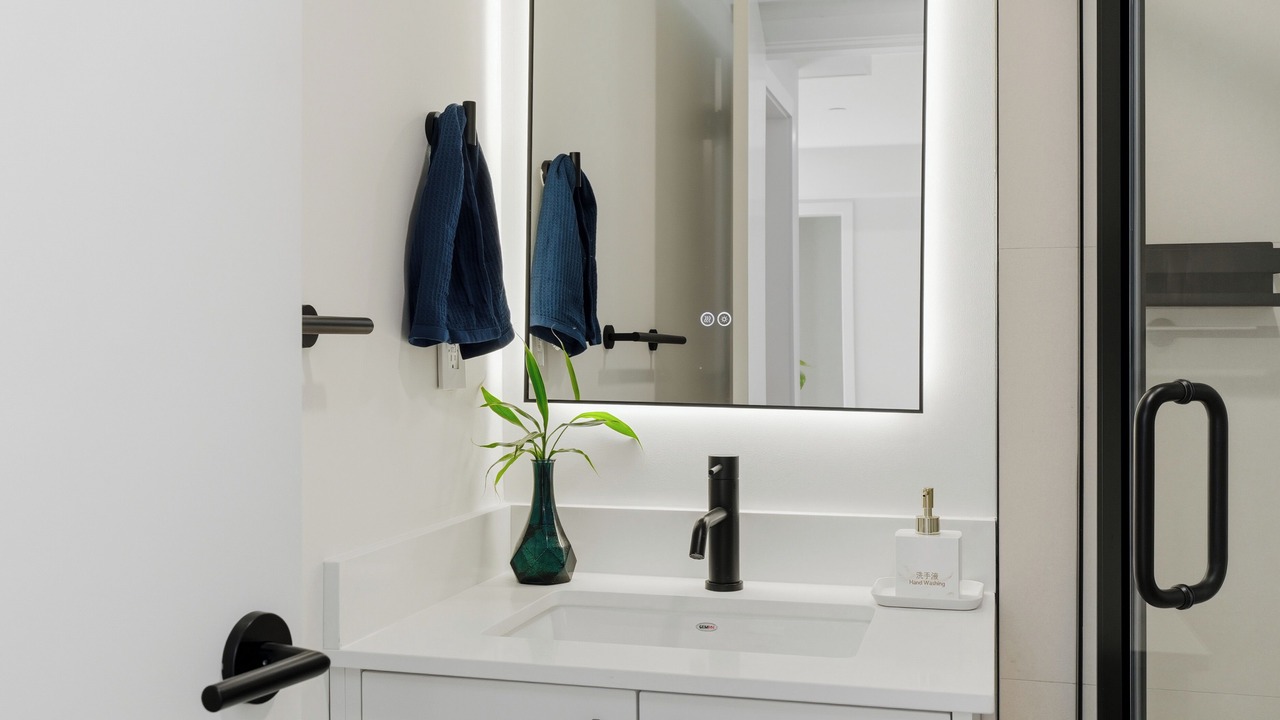 Photo of Bathroom in Marpole