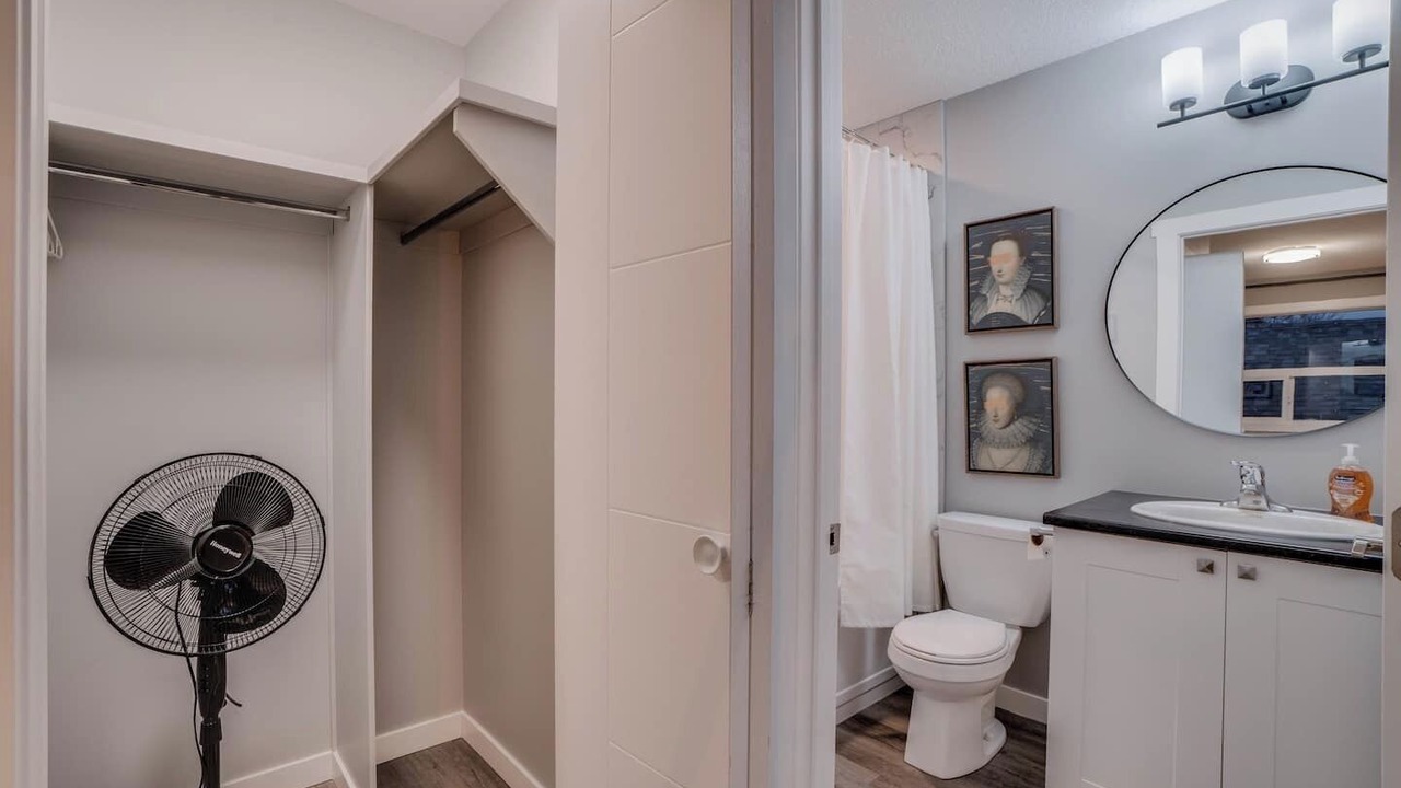 Photo of Bathroom in North Central Edmonton