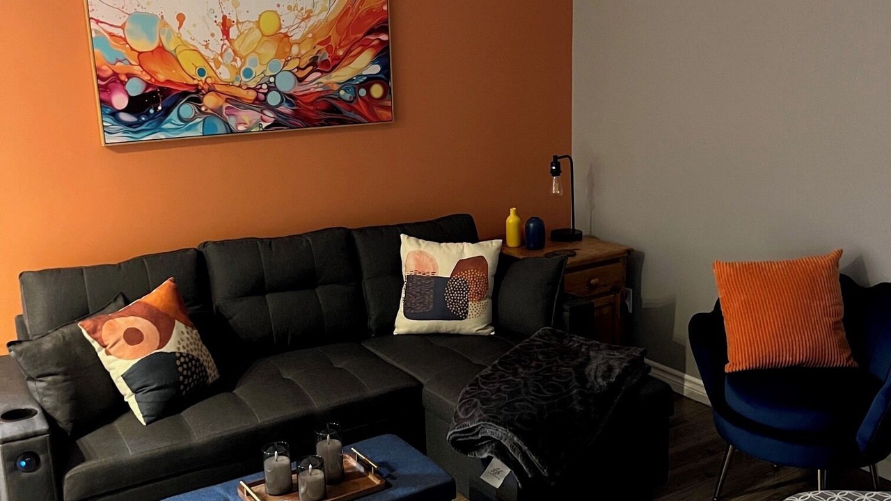 Photo of Livingroom in Bedford