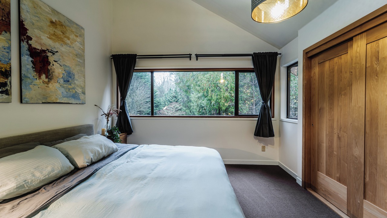 Photo of Bedroom in Wilson Creek