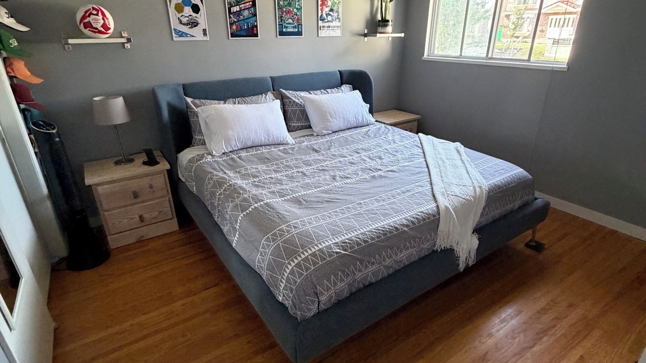 Photo of Bedroom in Sunset