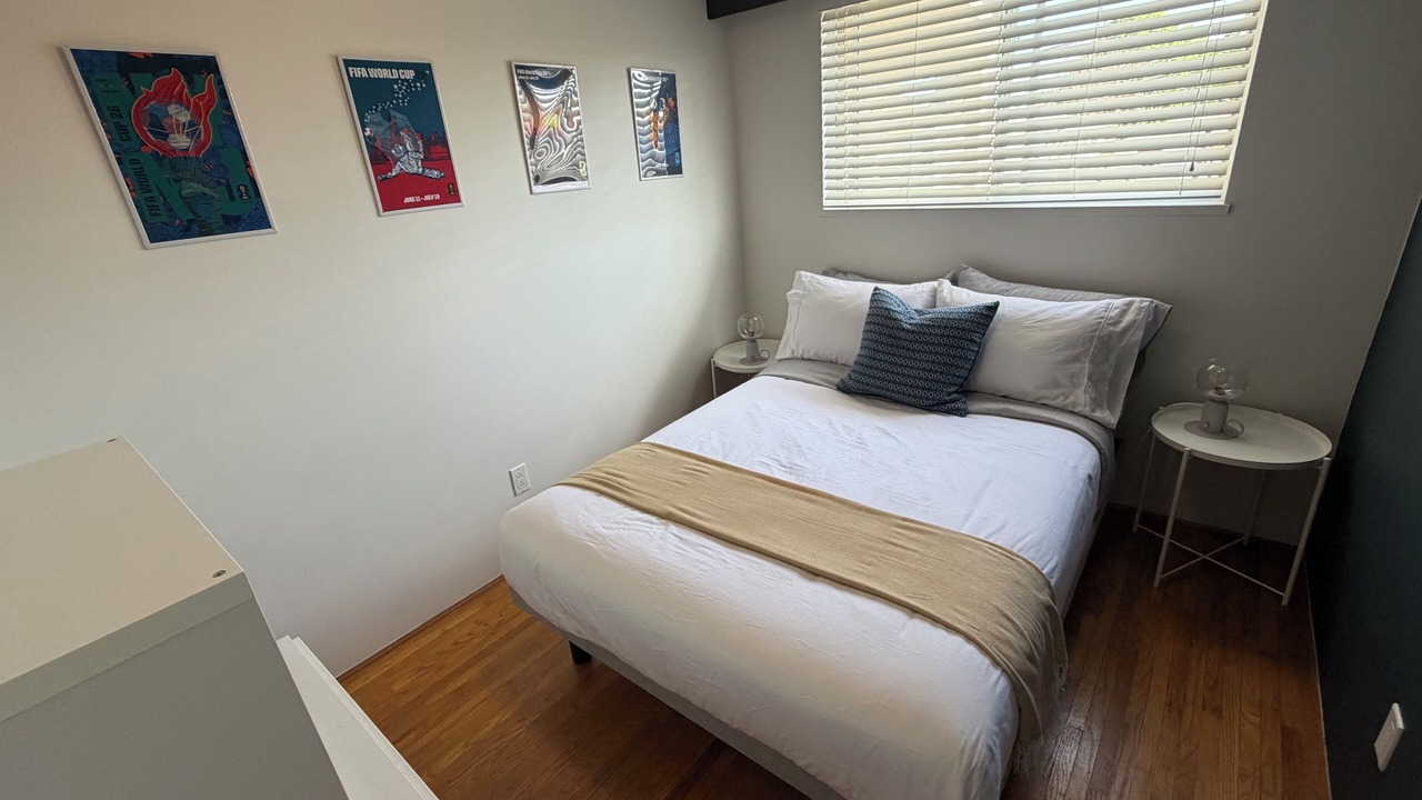 Photo of Bedroom in Sunset