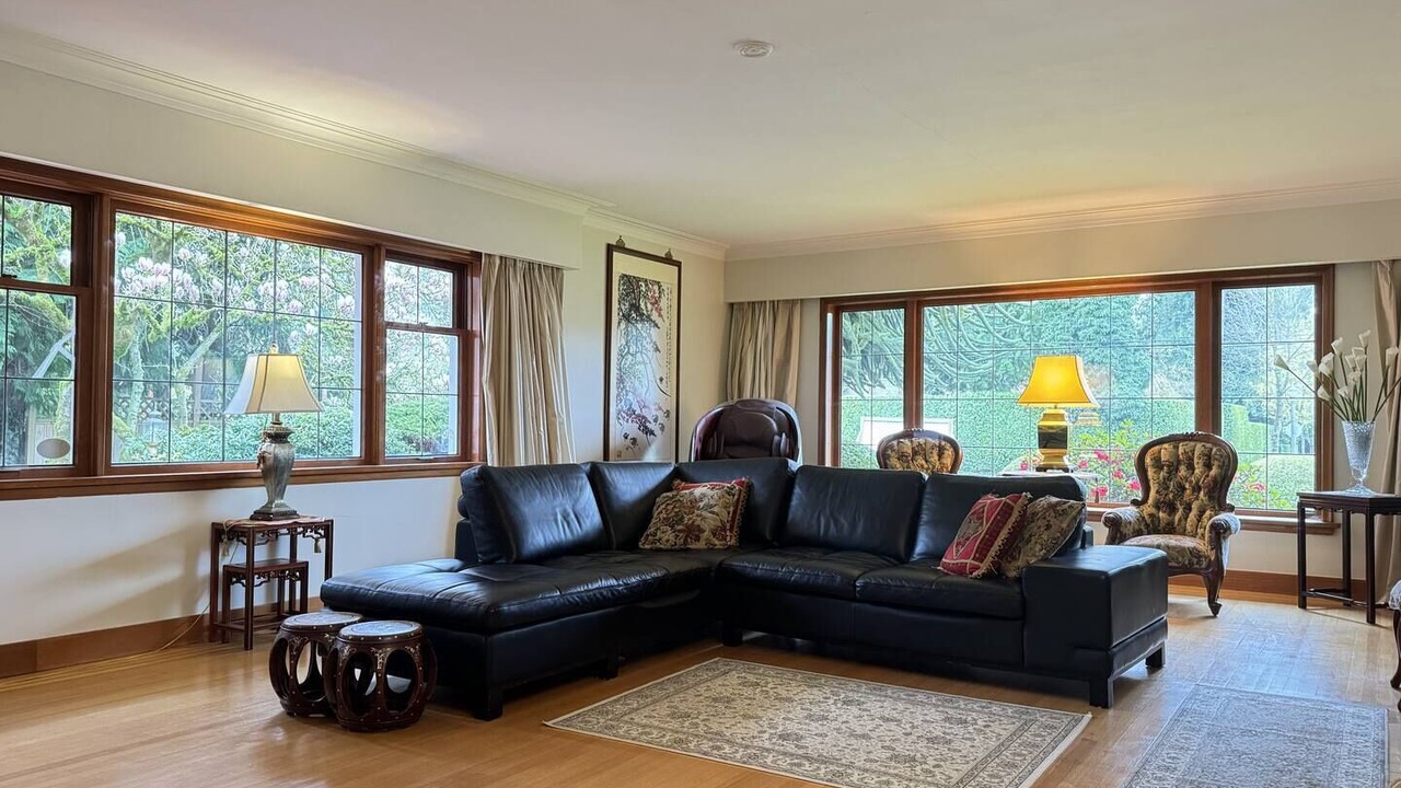 Photo of Livingroom in Shaughnessy