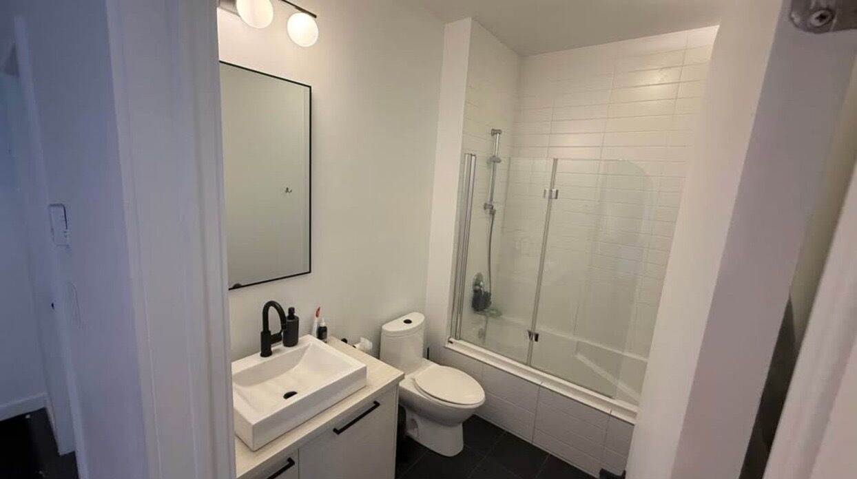 Photo of Bathroom in Lachine