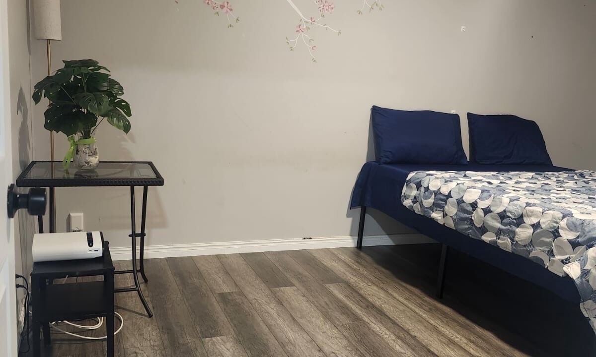 Photo of Bedroom in Belleville