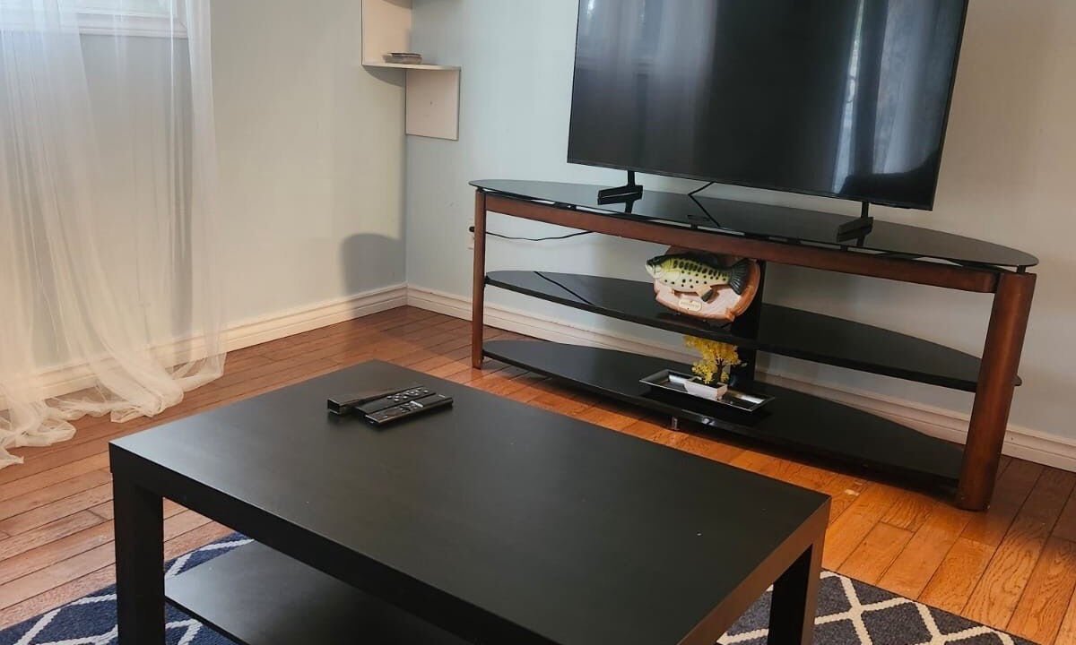 Photo of Livingroom in Belleville