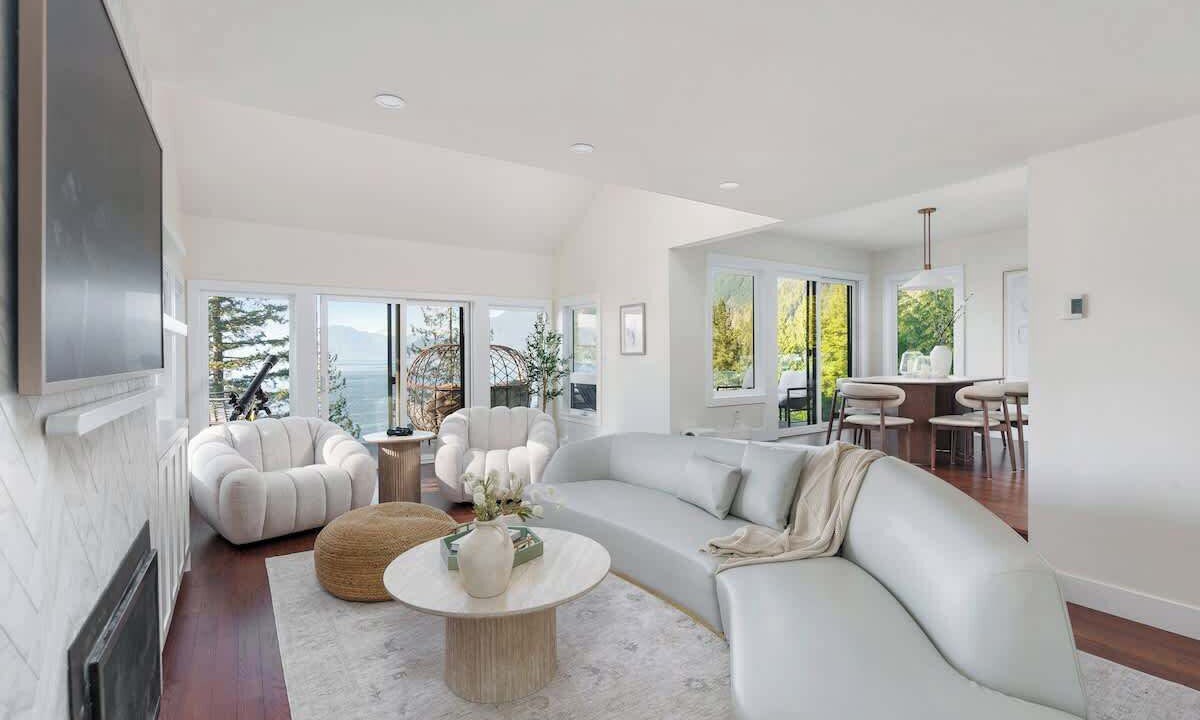 Photo of Livingroom in Vancouver