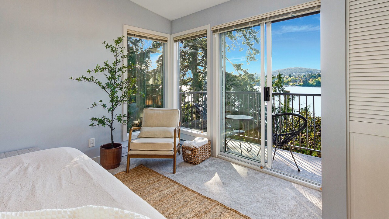 Photo of Bedroom in East Sooke