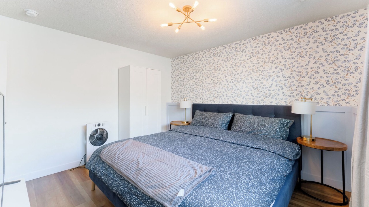 Photo of Bedroom in Crescent Heights