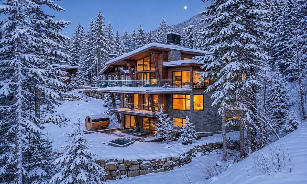 Photo of Outdoor in Whistler Creekside