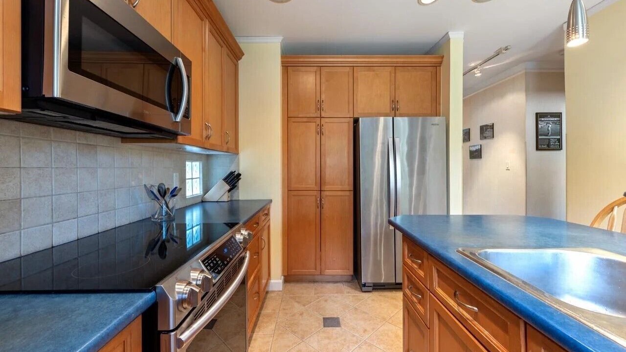 Photo of Kitchen in Riley Park-Little Mountain