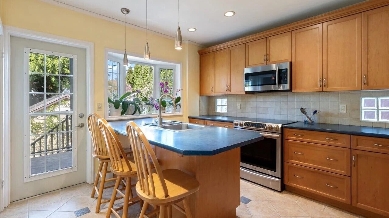 Photo of Kitchen in Riley Park-Little Mountain