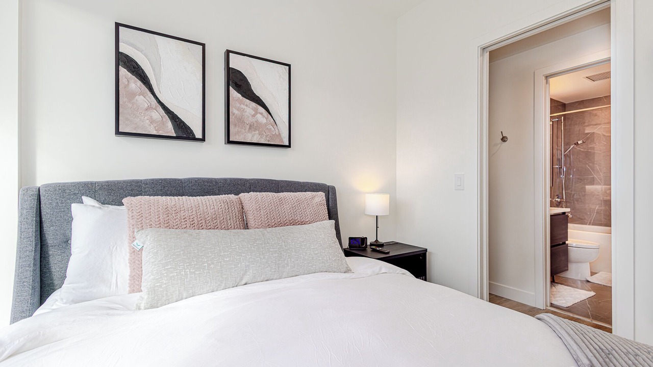 Photo of Bedroom in Cultural District