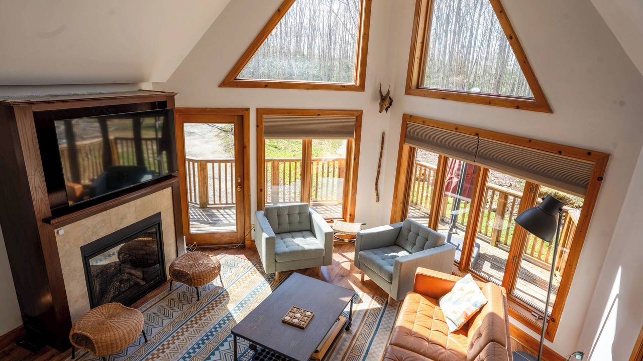 Photo of Livingroom in Georgian Bluffs