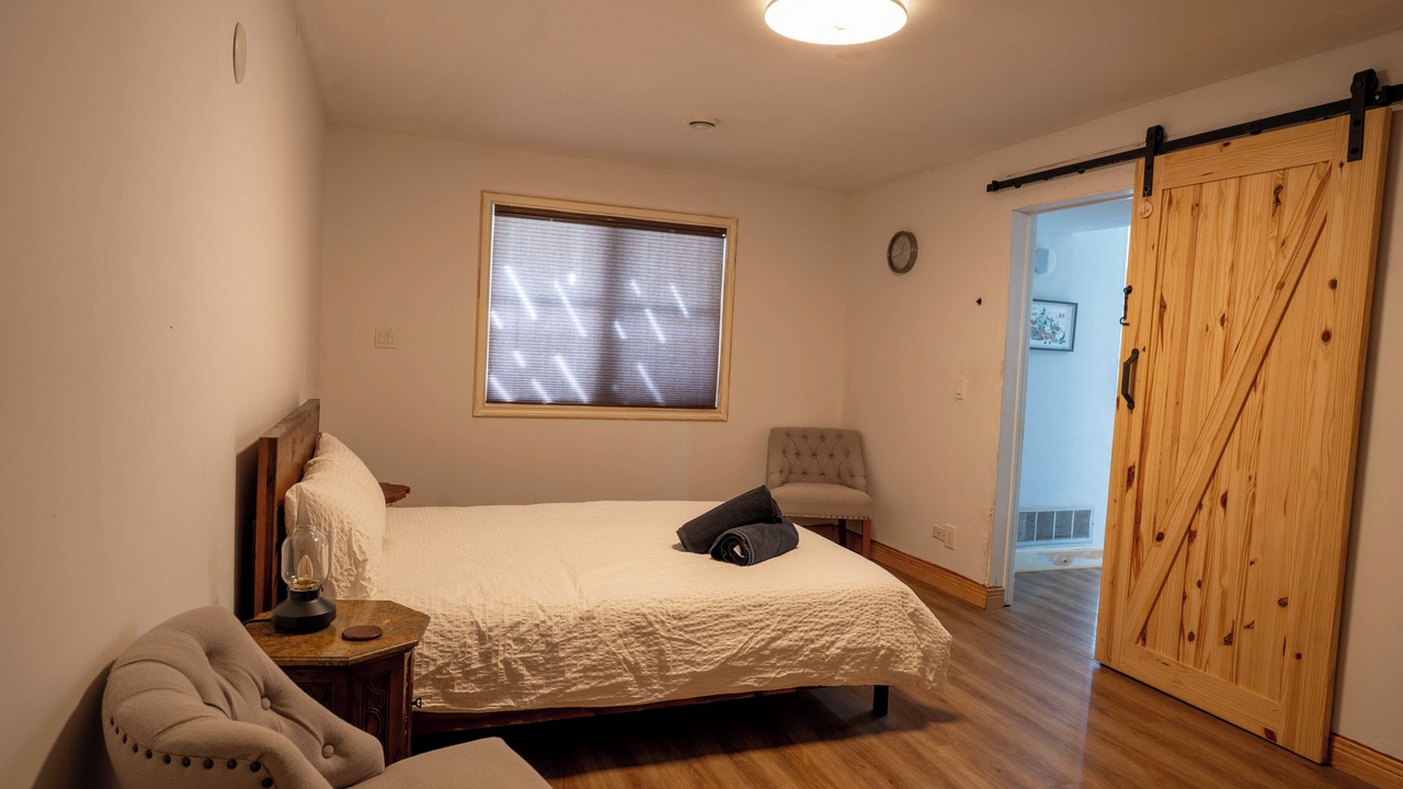 Photo of Bedroom in Georgian Bluffs