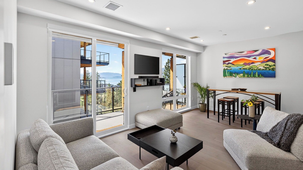 Photo of Livingroom in Central Okanagan