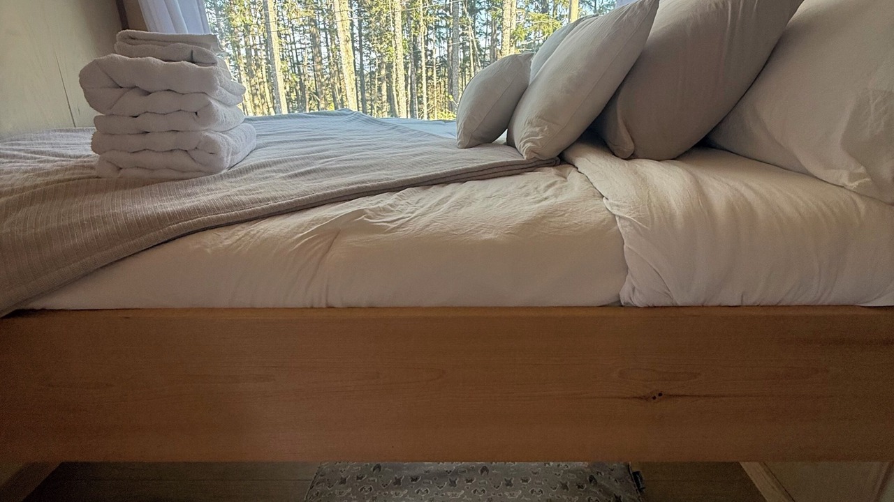 Photo of Bedroom in East Sooke