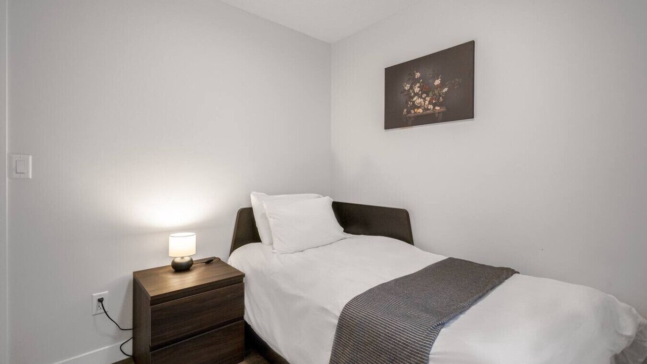 Photo of Bedroom in Willoughby