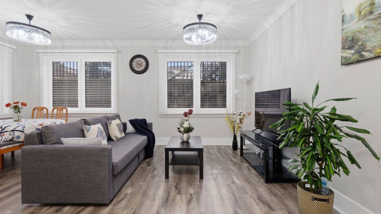 Photo of Livingroom in White Rock