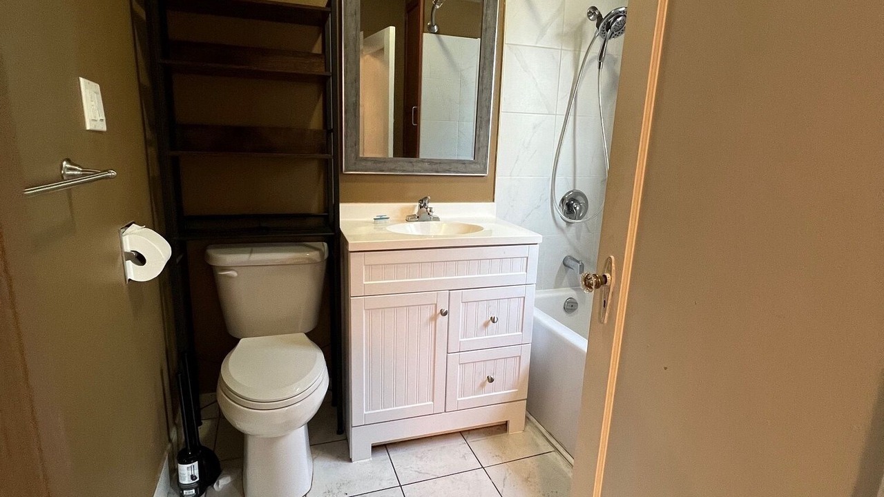 Photo of Bathroom in Regional District of Nanaimo