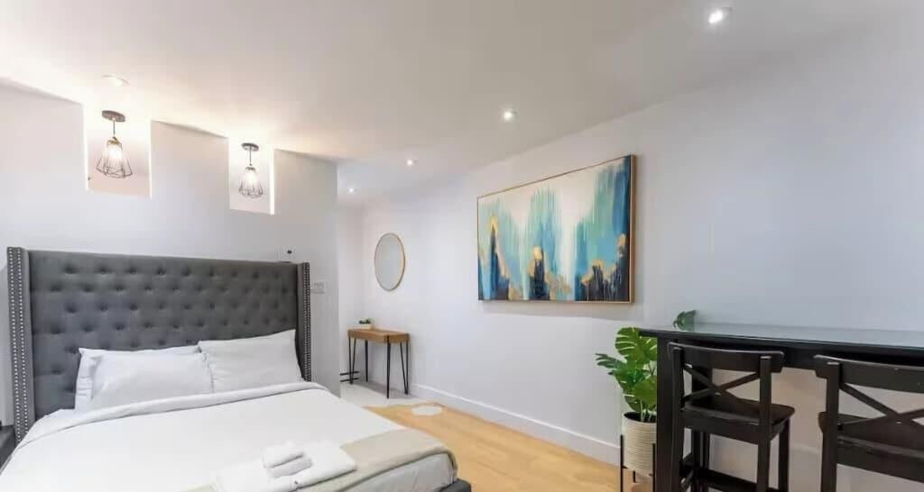 Photo of Bedroom in Youville