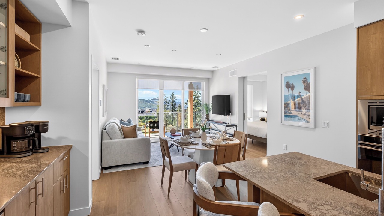 Photo of Livingroom in Central Okanagan