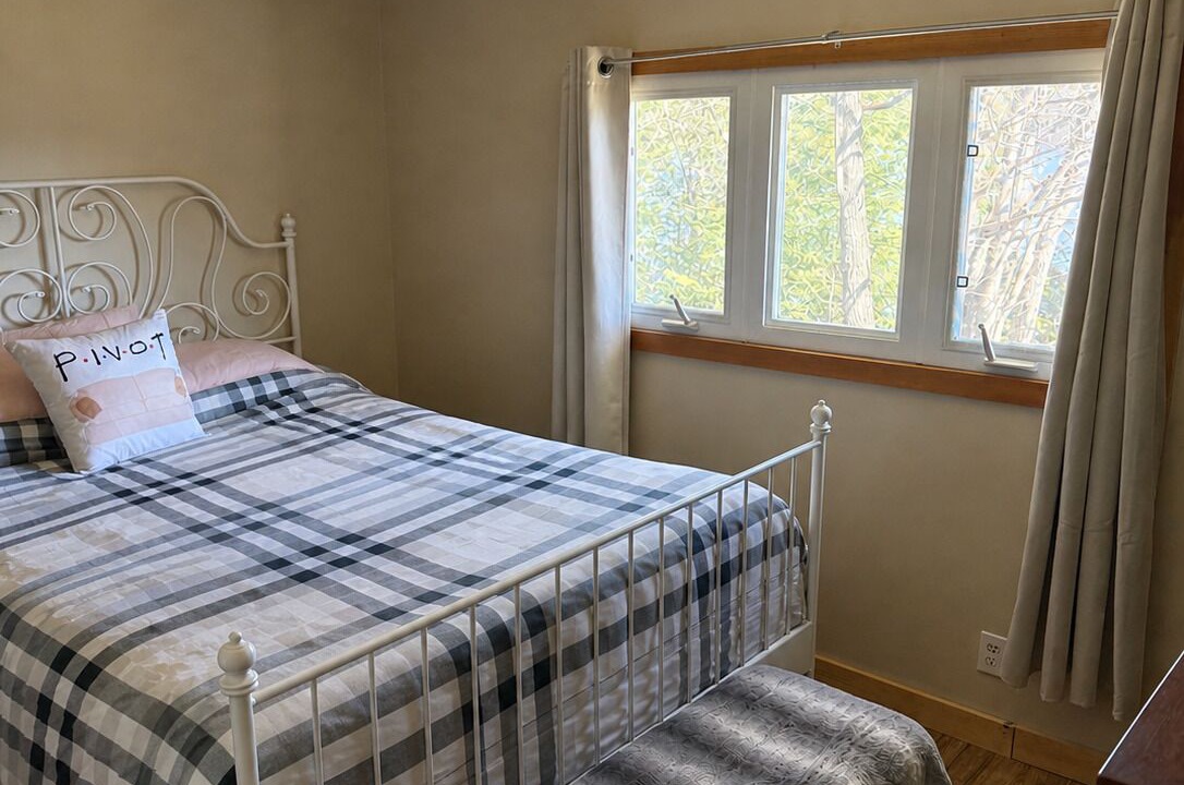 Photo of Bedroom in Perry