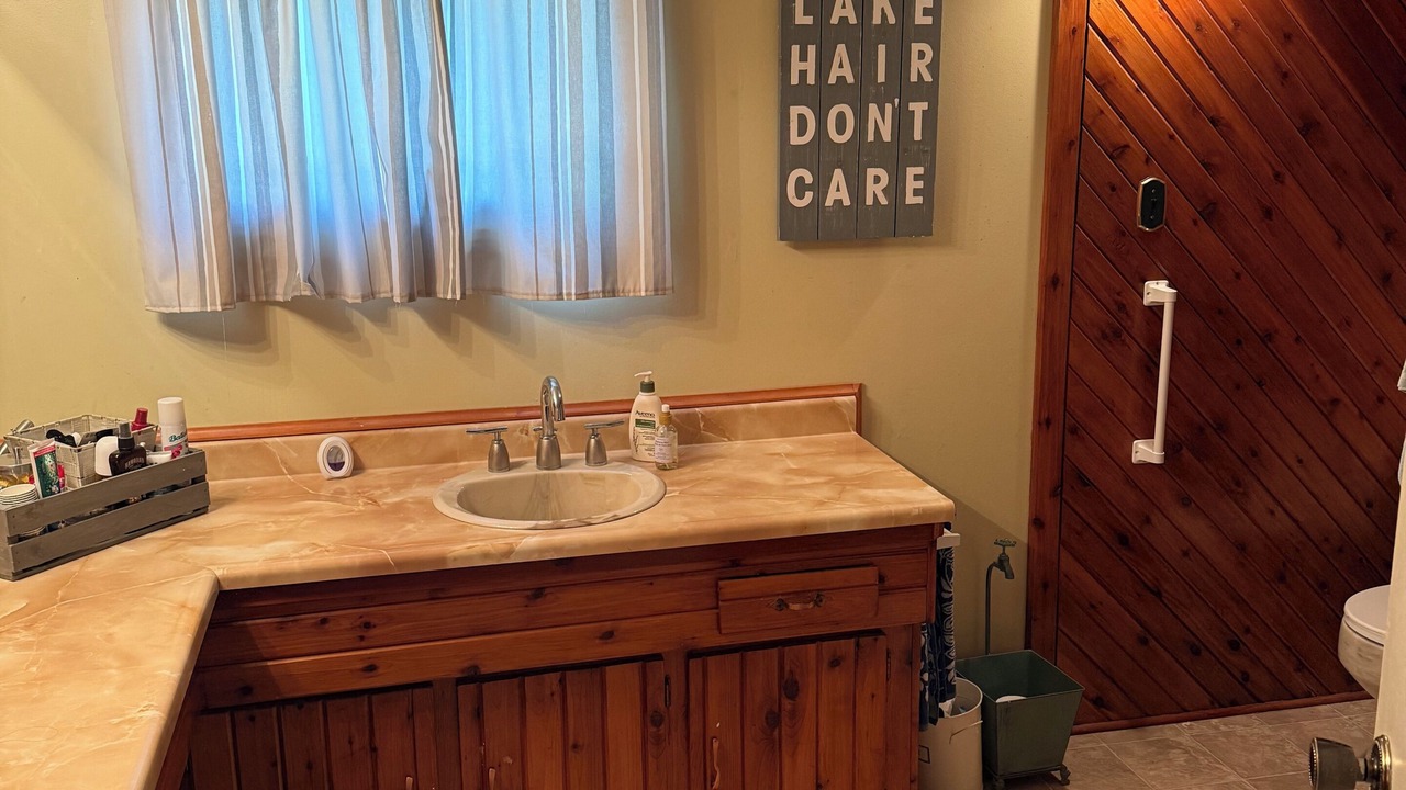 Photo of Bathroom in Perry