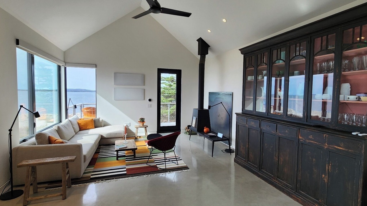 Photo of Livingroom in Halifax County