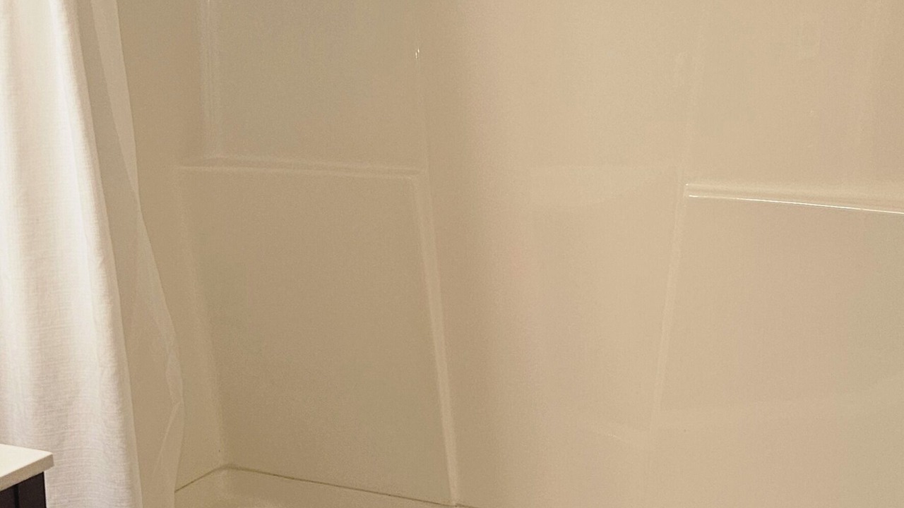 Photo of Bathroom in Saanich East