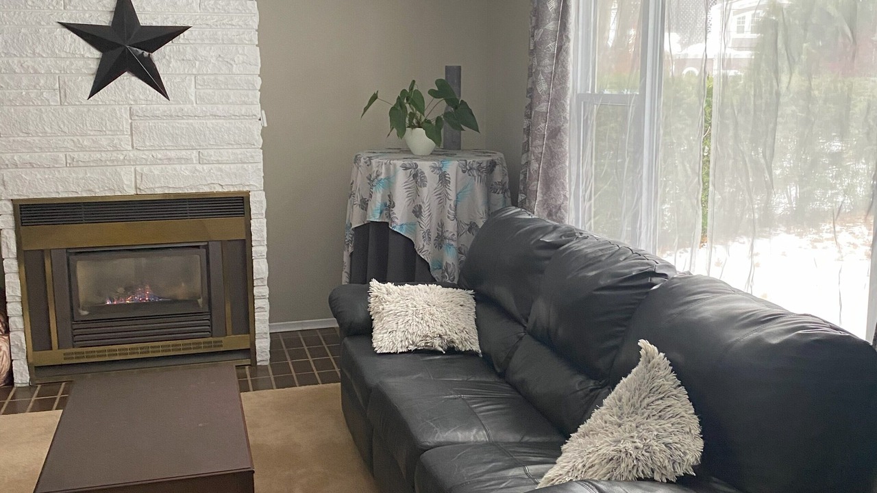 Photo of Livingroom in Grand Bend