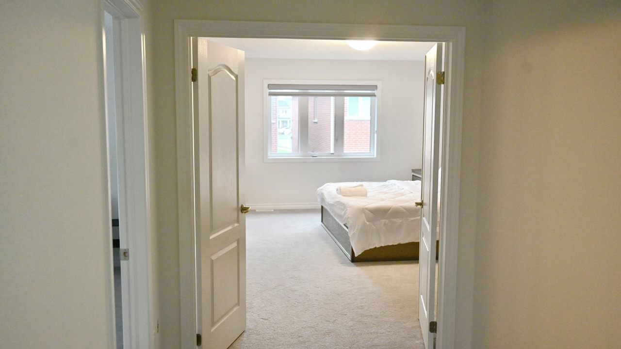 Photo of Bedroom in Thorold