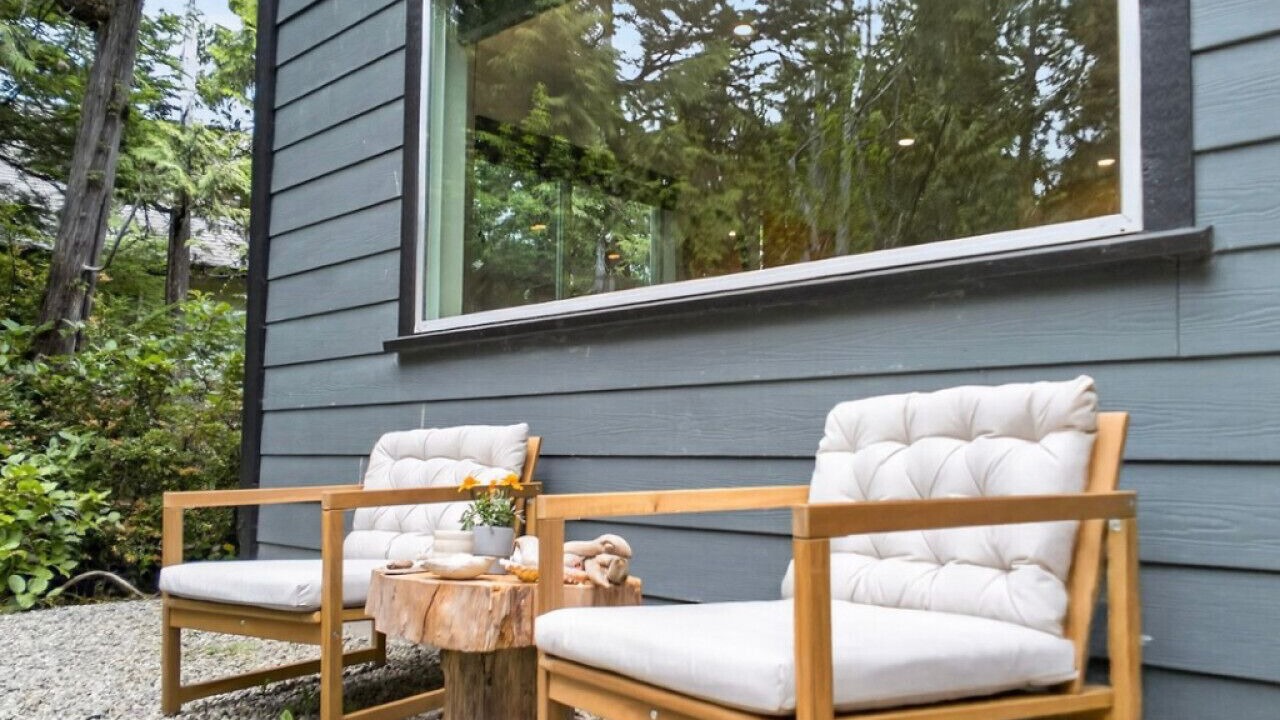 Photo of Patio Balcony in Ucluelet
