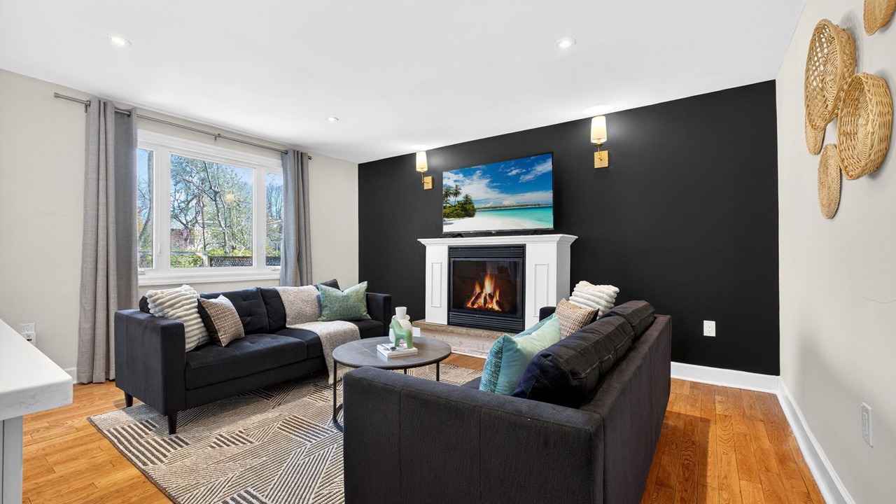 Photo of Livingroom in Sunnyside