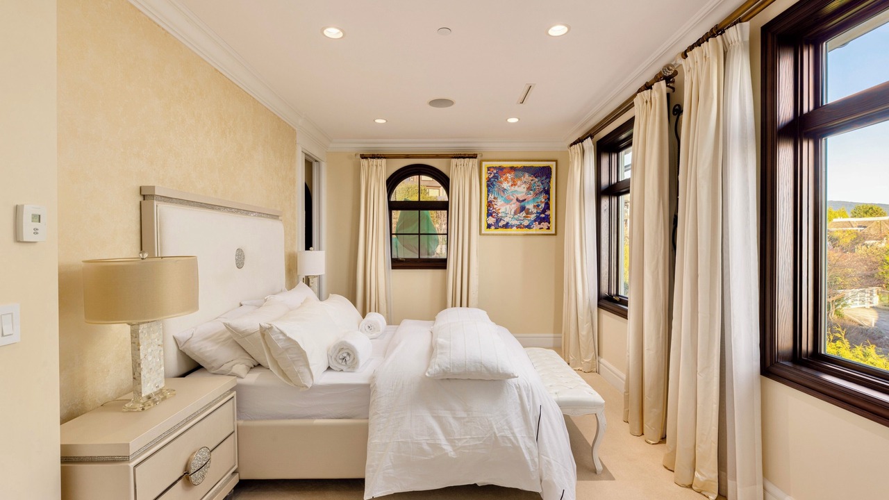 Photo of Bedroom in West Vancouver