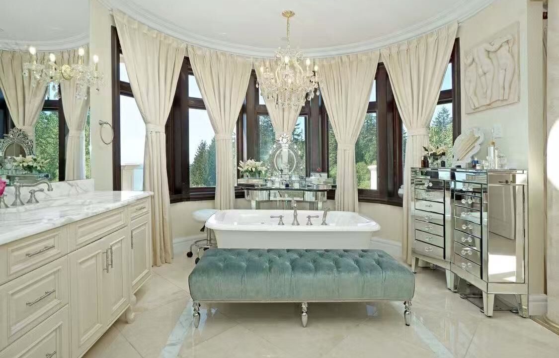 Photo of Bathroom in West Vancouver