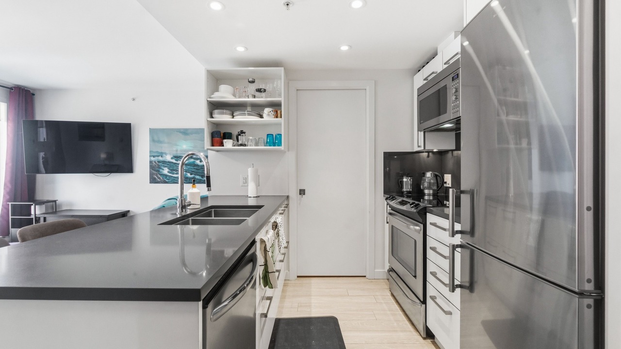 Photo of Kitchen in Downtown Eastside