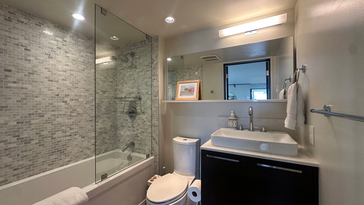 Photo of Bathroom in Chinatown