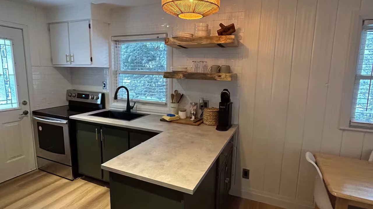 Photo of Kitchen in Innisfil