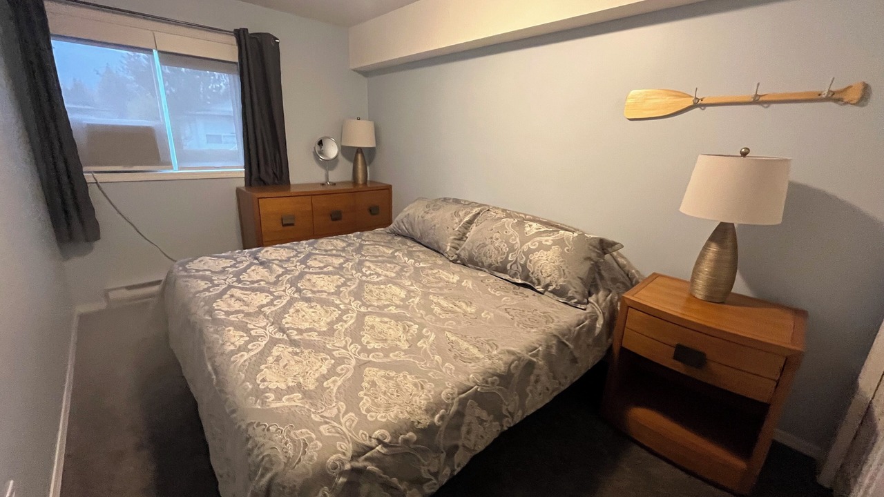 Photo of Bedroom in Sicamous