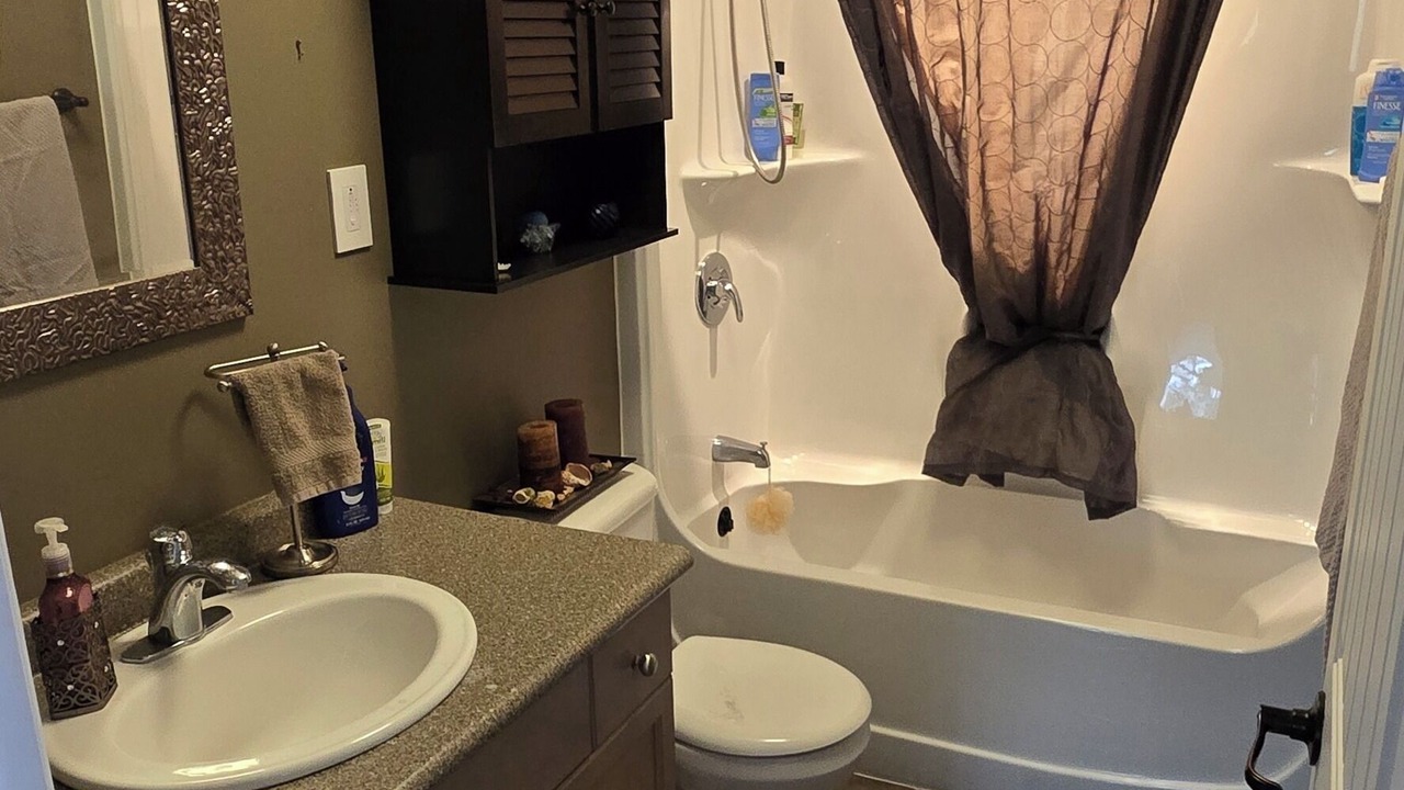 Photo of Bathroom in Winnipeg Beach