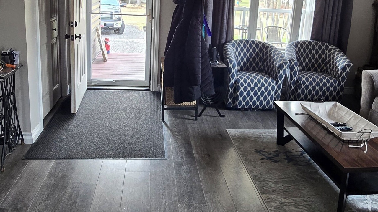 Photo of Livingroom in Winnipeg Beach