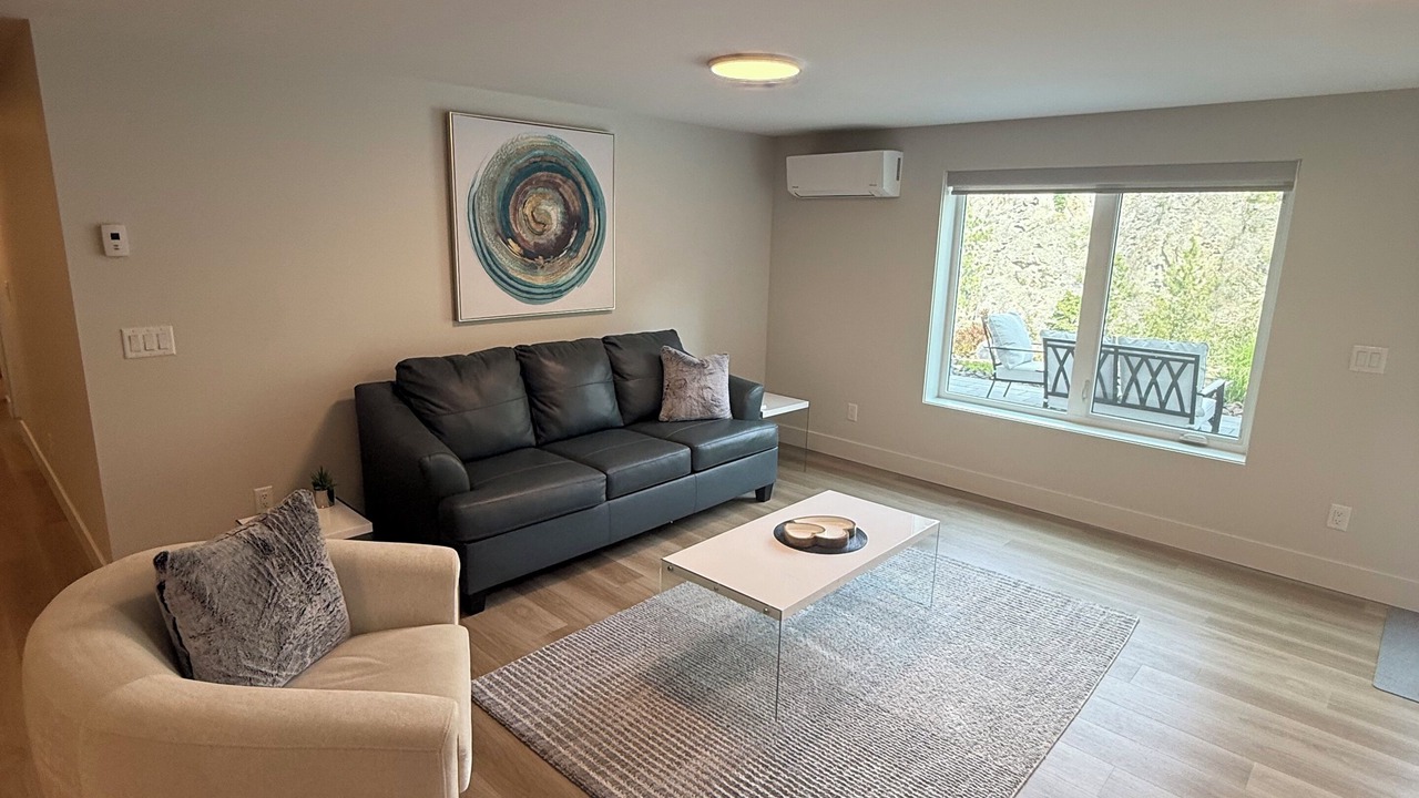 Photo of Livingroom in Central Okanagan
