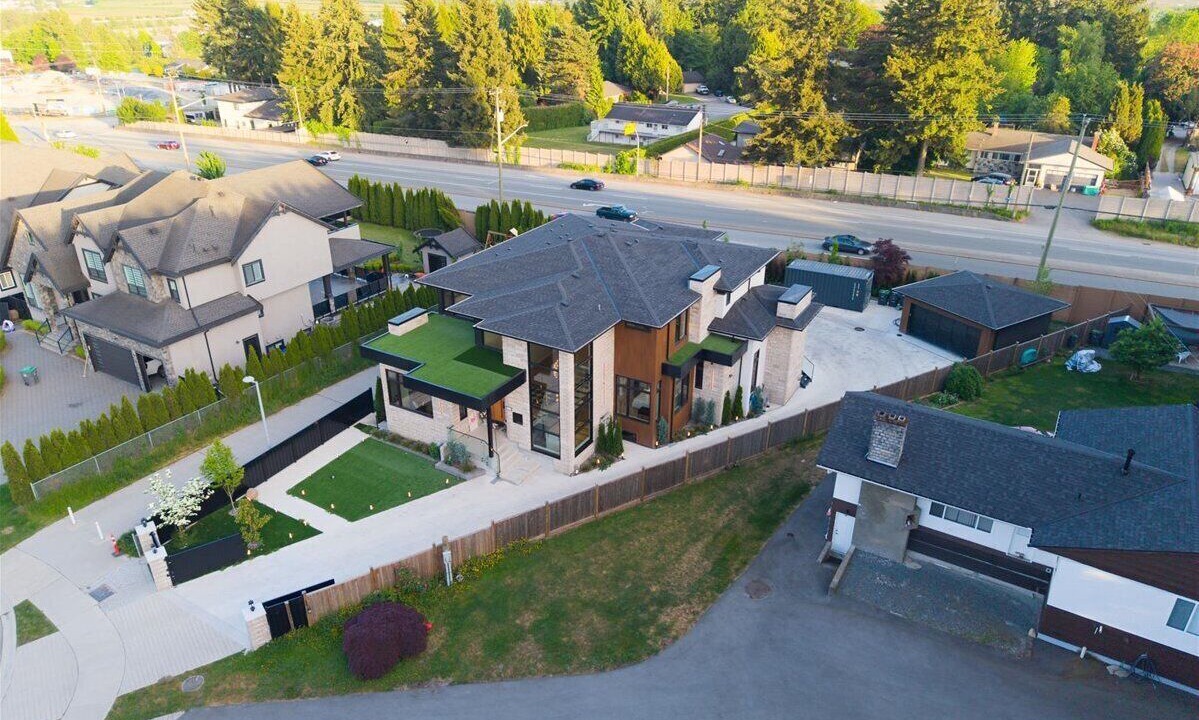 Photo of Outdoor in South Newton